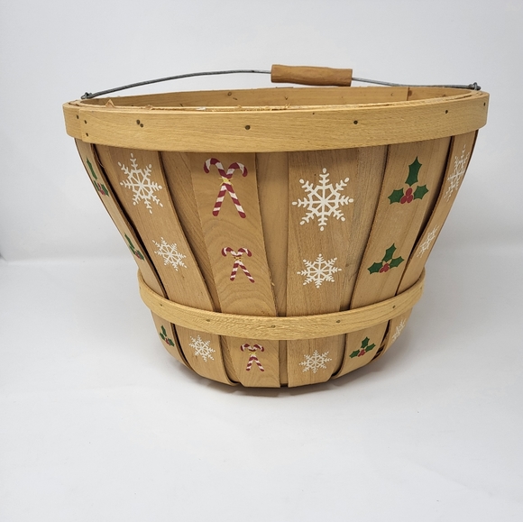 Christmas Holly Snowflake Candy Cane Wooden Round Bucket Basket Bushel - Picture 1 of 10